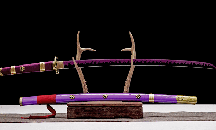 Katana vs. Double-Edged Sword