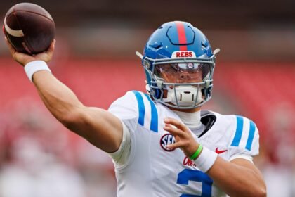 Jaxson Dart Contract