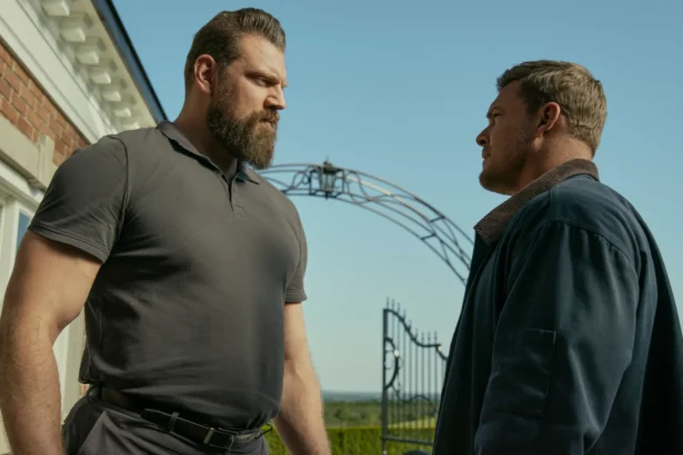 alan ritchson fight