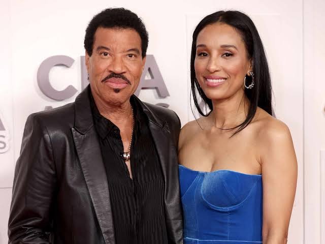 Lionel Richie Wife