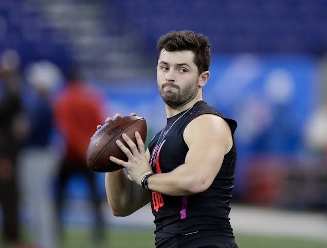 how tall is baker mayfield