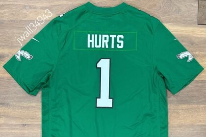 Jalen Hurts Jersey